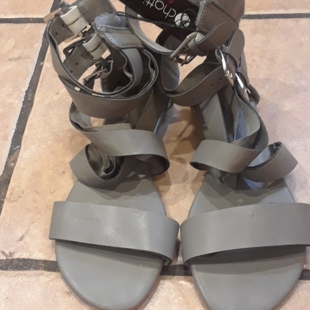 Summer sandals